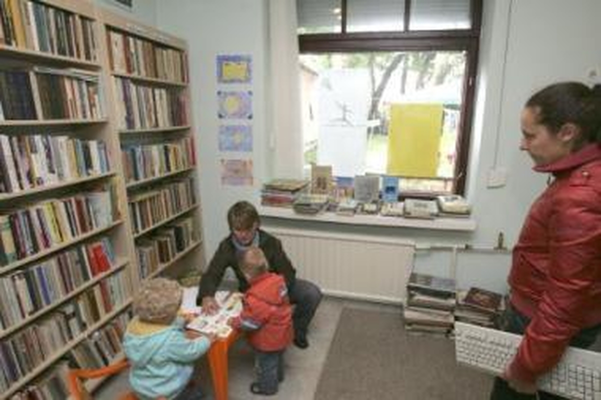 Idėja: perskaitytų knygų knygyne nereikalingų knygų nėra.