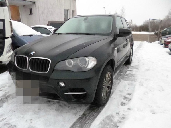 Vogtu BMW baltarusis į Lietuvą neįvažiavo