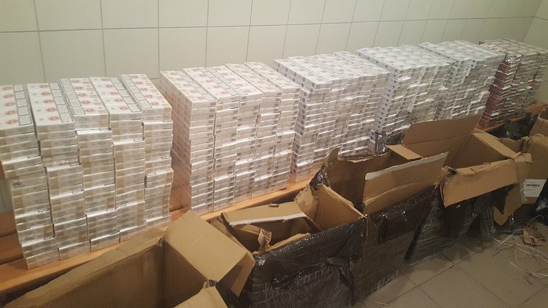 Vandenyje palikto krovinio kontrabandininkai neberas
