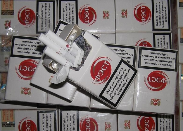 Prie Kretingos iš traukinio bandė išmesti kontrabandą