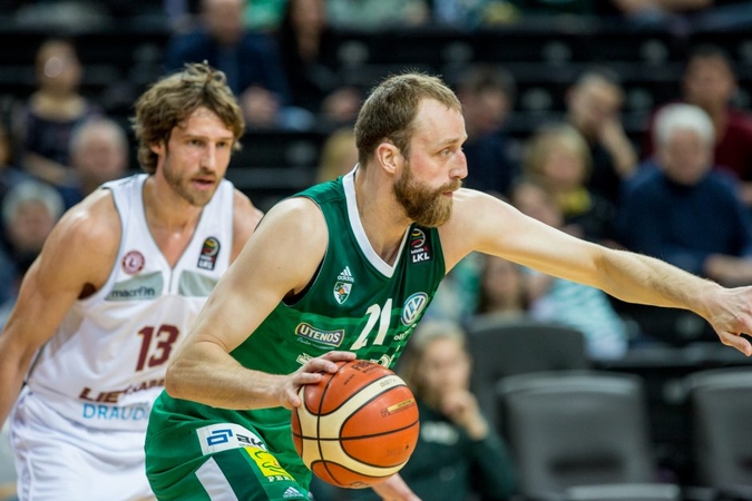 Finalininkų akistata: „Žalgirio“ krepšininkai palaužė „Lietkabelį“