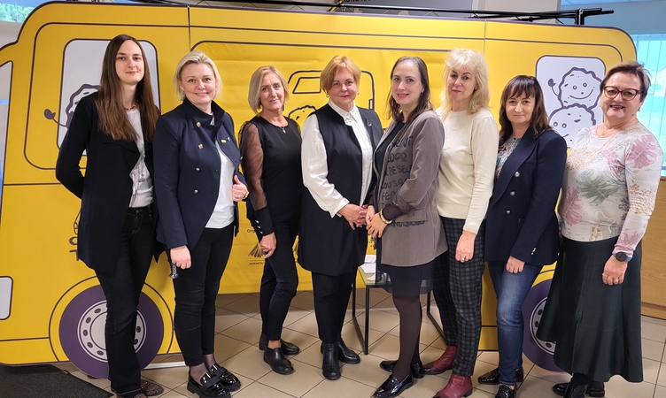 Projektas: medijų ir informacinio raštingumo interaktyvus furgonėlis „Cookie Truck“ Kauno rajono savivaldybės viešojoje bibliotekoje.
