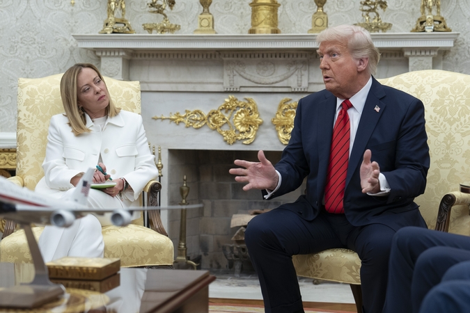 Georgia Meloni ir Donaldas Trumpas