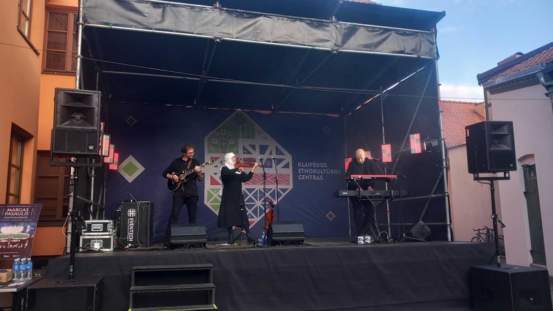 Klaipėdos senamiestyje – išskirtinis liaudies muzikos vakaras