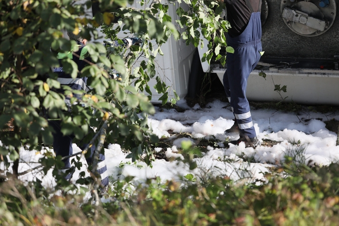 Panevėžyje iš vilkiko išsiliejo apie 280 litrų degalų