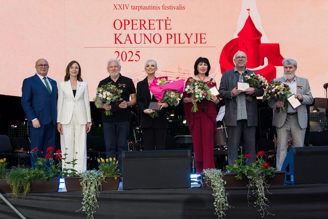 Nuopelnai Kaunui – įvertinti Santakos garbės ženklais