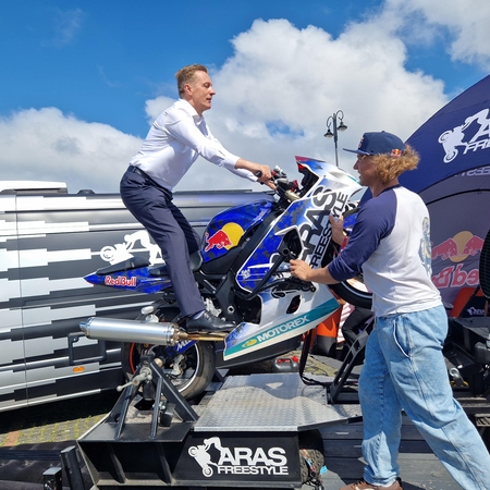 Arvydas Vaitkus „Red Bull Showrun“ pramogų zonoje