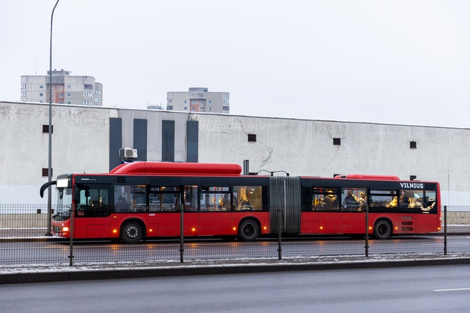 Vilniuje brangsta viešojo transporto bilietai ir automobilių parkavimas