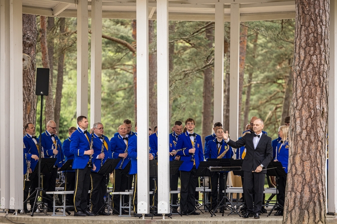 Skambesys: itin daug svečių suburiantis renginys – „Orkestro vasara 2025: Čiurlenimai“, ši pučiamųjų muzikos tradicija gyvuoja jau per šimtą metų.