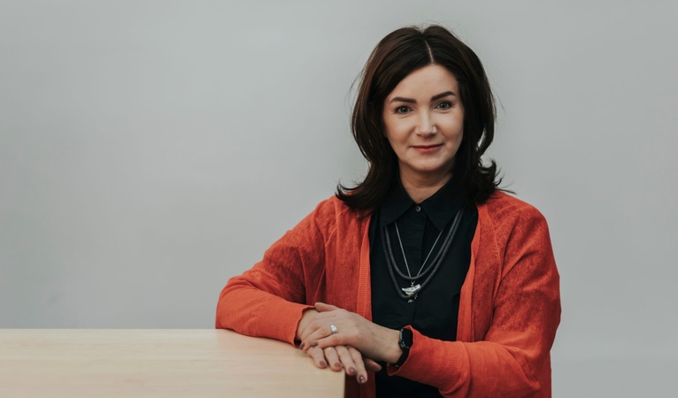 Įvairovė: doc. dr. R. Naujanienės teigimu, neretai socialinis darbas suprantamas siaurai, tačiau tai sritis, kurioje dirbama su įvairaus amžiaus žmonėmis.