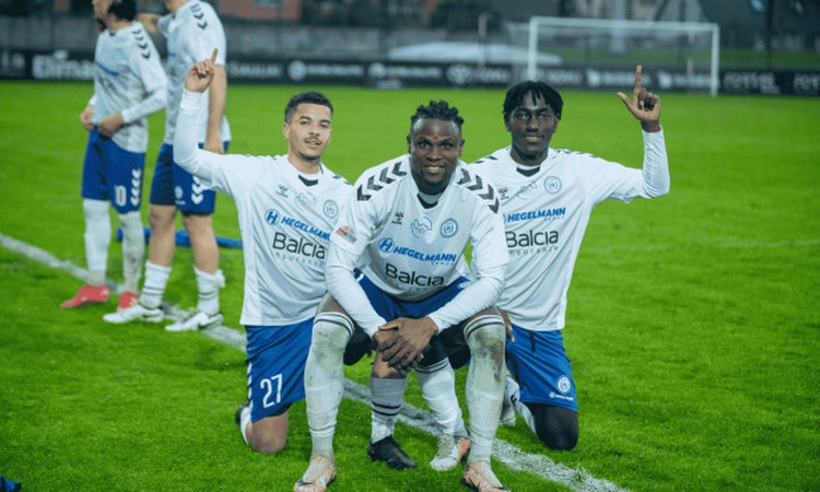 „Hegelmann“ futbolininkai užtikrintai nugalėjo „Riterius“ 