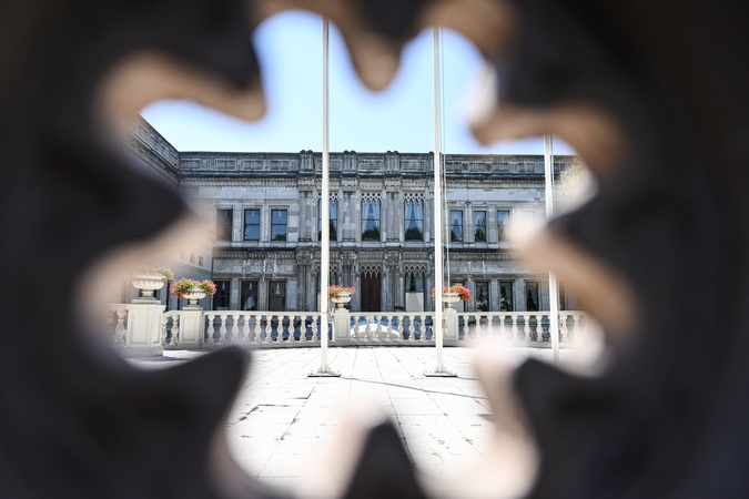 Ciragano rūmai, kuriuose vyksta derybos