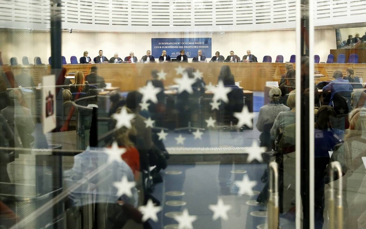 EŽTT: Lenkija už žurnalistės sulaikymą turės sumokėti jai 3 000 eurų kompensaciją
