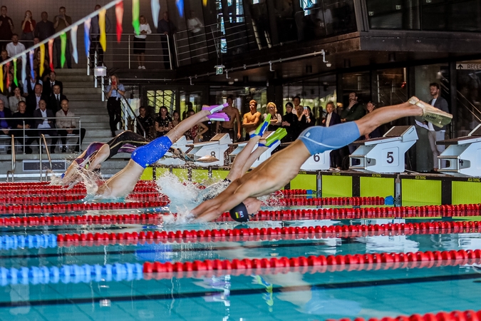 Užimtumas: „Žalgirio“ baseiną pamėgo ir kauniečiai, ir aukščiausių rezultatų siekiantys plaukikai. 