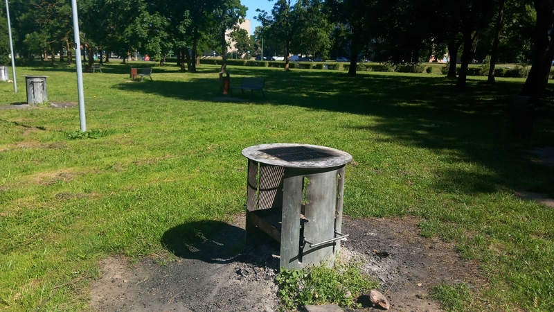 Patogumas: Malūno tvenkinio parkas – viena populiariausių miesto poilsio zonų, kurioje yra ir speciali vieta mėsai kepti.