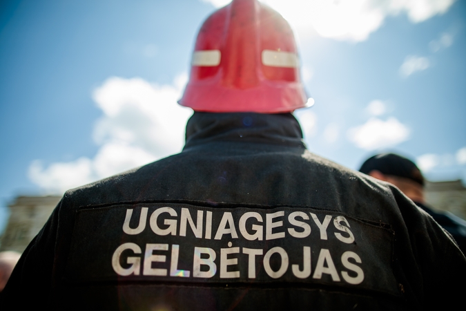 Ugniagesiui – šiurpūs įtarimai