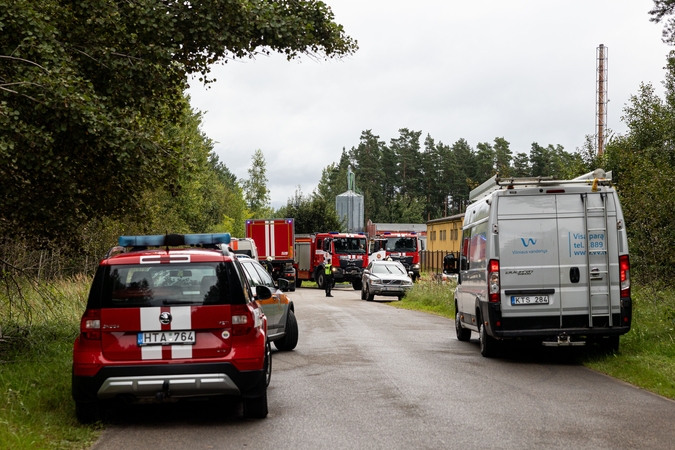 Vilniuje užsidegė vilkikas su ličio baterijomis