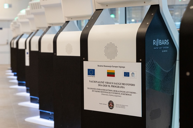  ES piliečių naujos atvykimo-išvykimo sistemos pristatymas Vilniaus oro uoste