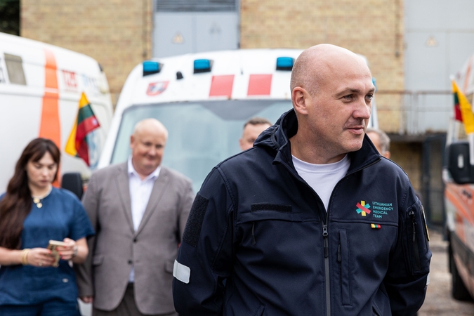 Greitosios medicinos pagalbos automobilių perdavimas Ukrainai