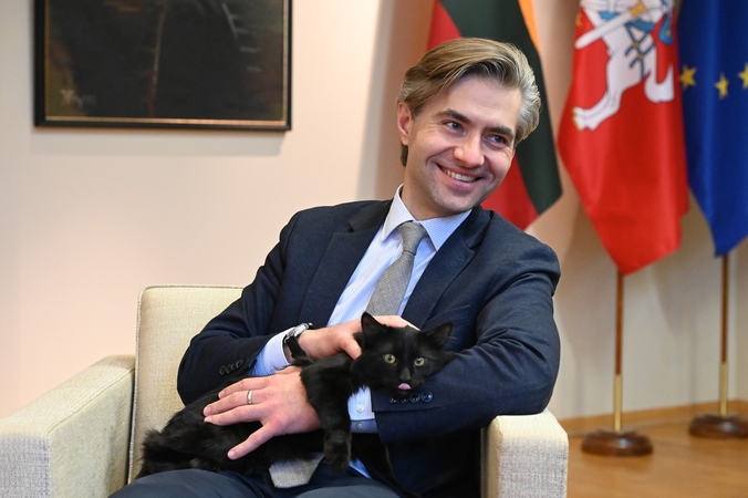 Vadovas: Rangas ministerijoje atsirado dar ministro pareigas einant G. Landsbergiui, bet gana greitai susidraugavo ir su K. Budriu.