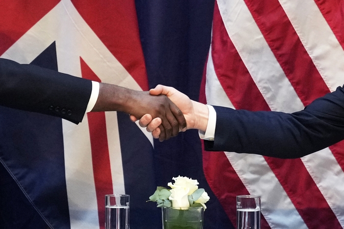 JAV viceprezidentas J. D. Vance'as per atostogas susitiks su britų užsienio ministru