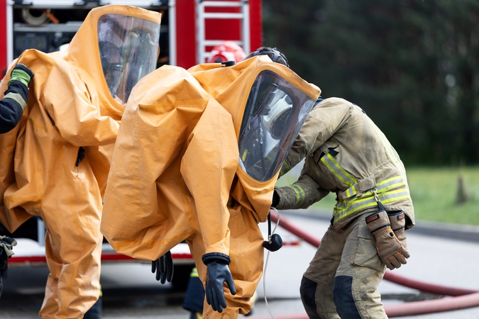 Neeilinis incidentas viename Kauno siuntų sandėlyje: chemine medžiaga apsinuodijo jo darbuotojas