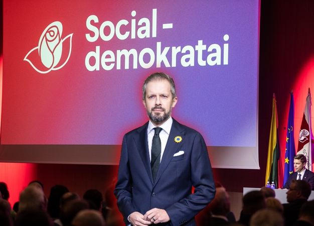 Tapinas: solidi partija tampa melagių susirinkimu