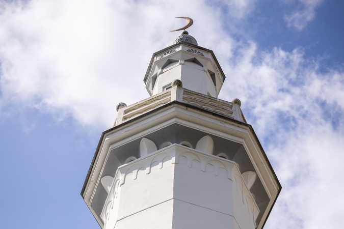 Prisitaikymas: iš Kauno mečetės minareto nesklinda kvietimas melstis.