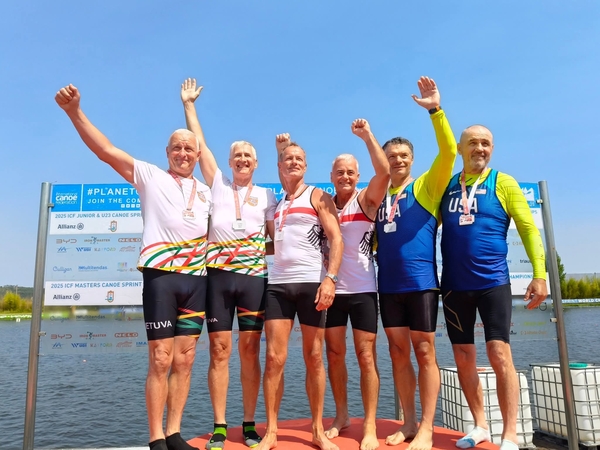 Pergalė: Portugalijoje pasaulio baidarių ir kanojų irklavimo meistrų čempionate – mūsų irkluotojų triumfas.