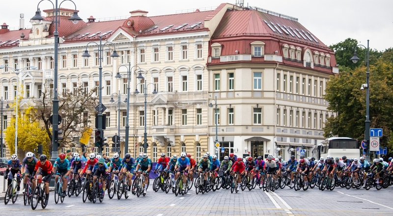 Populiarumas: šešioliktasis „Velomaratonas“ sulaukė beveik 10 tūkst. dalyvių.