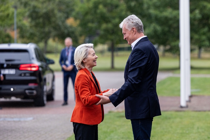 Prezidentas susitiko su Ursula von der Leyen