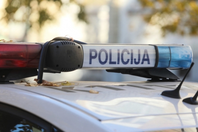 Policija