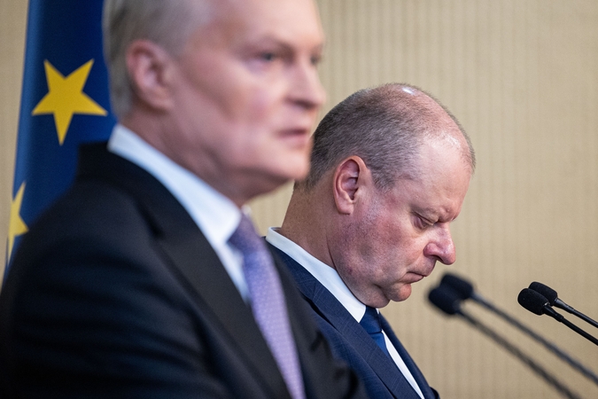 Gitanas Nausėda (kairėje) ir Saulius Skvernelis