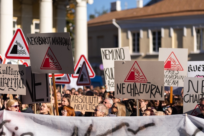 Žemaitaitis apie kultūrininkų pasitraukimą: tegul atsistatydina, laukia eilės kitų