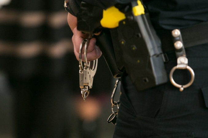 Policija