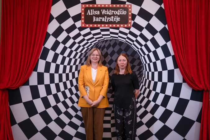 Svečių galerija: NKDT premjera „Alisa Veidrodžio karalystėje“
