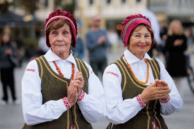 Akcija „Visa Lietuva šoka 2025" 