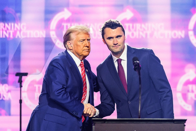 Donaldas Trumpas ir Charlie Kirkas