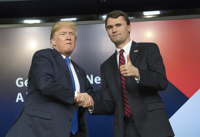 Donaldas Trumpas ir Charlie Kirkas