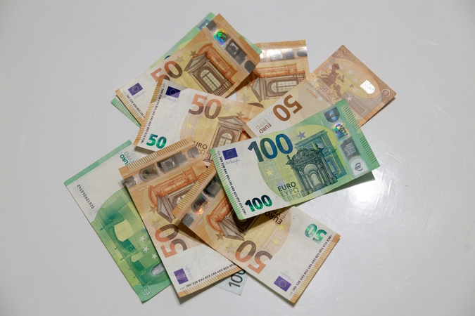 Tendencija: auga ir susidomėjimas vaikų finansiniu raštingumu – tėvai vis dažniau nori, kad jų vaikai nuo mažens suprastų pinigų vertę.