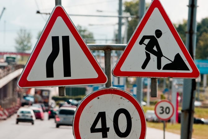 Eismas: net labai gerai pažįstamose vietose greičio ribojimai gali skirtis.