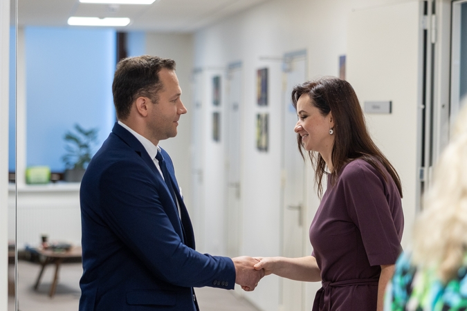Edvinas Grikšas (kairėje) ir Inga Ruginienė
