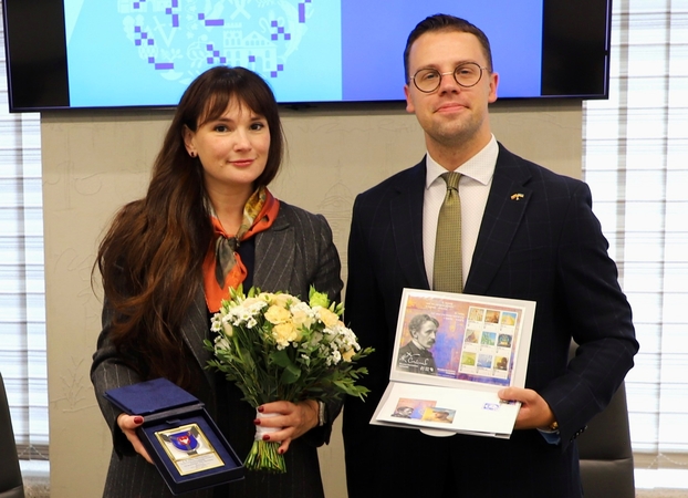 Solidarumas: ambasadorė O. Nikitčenko dėkojo už Ukrainos palaikymą, o vicemeras L. Alsys patikino, kad Kauno rajonas nuosekliai remia agresoriaus užpultą šalį.