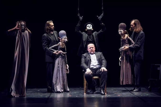 Personažai: spektaklyje atgims ir aktoriai, ir lėlės.