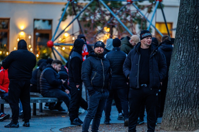 Lenkijos futbolo sirgaliai Kaune