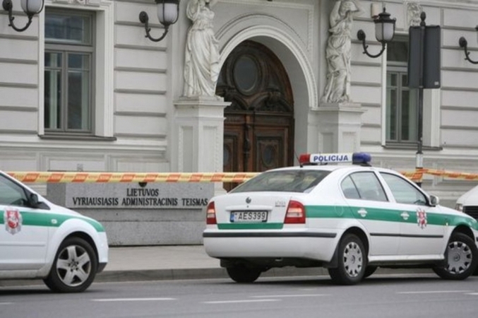 LVAT: turkai galės tapti Lietuvos piliečiais tik oficialiai atsisakę Turkijos pilietybės