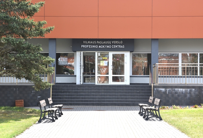 Sostinės profesinio mokymo centro darbuotojai ruošiasi streikuoti