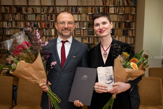 Literatūros vertėjams Tomai Gudelytei ir Adriano Cerri įteiktos Šv. Jeronimo premijos