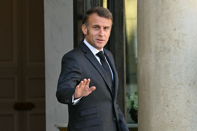 Macronas: Luvro apiplėšimas – išpuolis prieš Prancūzijos paveldą