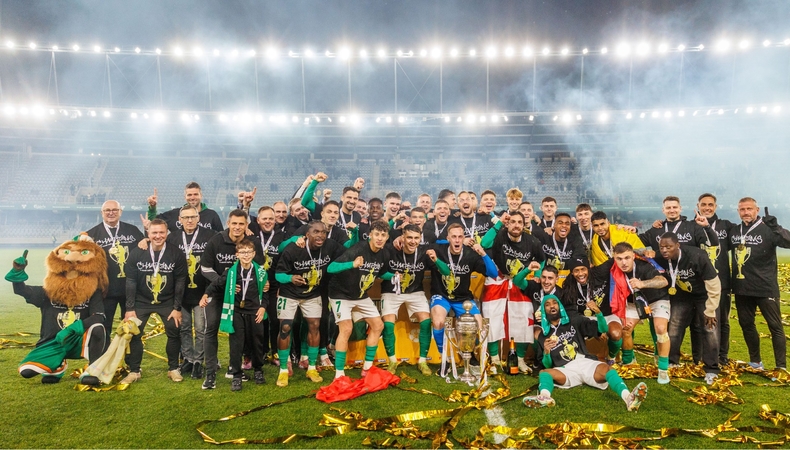 Triumfas: Lietuvos futbolo čempionų taurė – jau pas Kauno žalgiriečius.